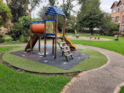 Casa en venta en Gratamira, Bogotá · foto 2 de 20