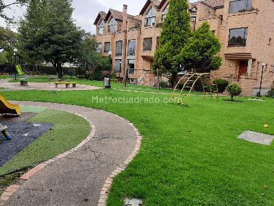 Casa en venta en Gratamira, Bogotá · foto 4 de 20