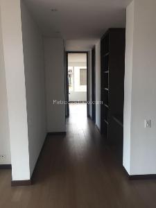 Apartamento de 3 alcobas en venta en Chico Navarra, Bogotá, 125 m² · foto 14 de 20