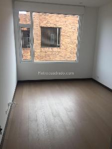 Apartamento de 3 alcobas en venta en Chico Navarra, Bogotá, 125 m² · foto 16 de 20