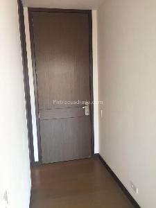 Apartamento de 3 alcobas en venta en Chico Navarra, Bogotá, 125 m² · foto 6 de 20