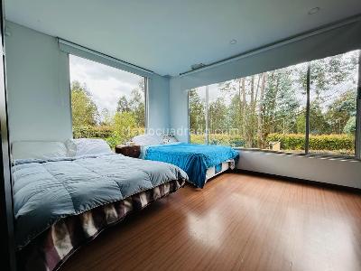 Casa de 5 alcobas en venta en Casa Quinta San José Guaymaral, Bogotá, 420 m² · foto 14 de 20