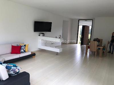 Casa de 5 alcobas en venta en Tocancipa, Bogotá, 420 m² · foto 8 de 20