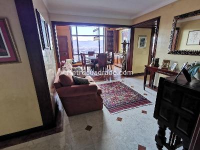 Apartamento de 3 alcobas en venta en Balcones De Lindaraja, Bogotá, 170 m² · foto 5 de 20