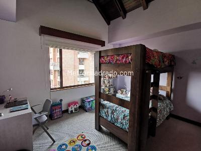 Apartamento de 3 alcobas en venta en Balcones De Lindaraja, Bogotá, 170 m² · foto 14 de 20