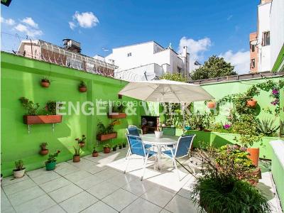 Apartamento de 2 alcobas en venta en Chico Santa Barbara, Bogotá, 83 m² · foto 2 de 20