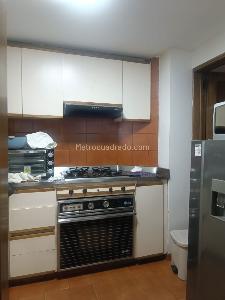 Apartamento de 2 alcobas en venta en Chico Santa Barbara, Bogotá, 83 m² · foto 13 de 20