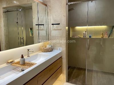 Apartamento de 3 alcobas en venta en Balcones De Lindaraja, Bogotá, 193 m² · foto 19 de 20