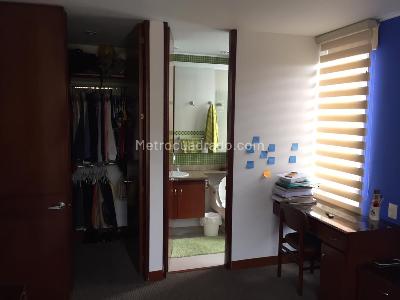 Apartamento de 3 alcobas en venta en Monte Reservado, Bogotá, 200 m² · foto 14 de 20