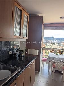 Apartamento de 4 alcobas en venta en Balcones De Lindaraja, Bogotá, 193 m² · foto 10 de 20