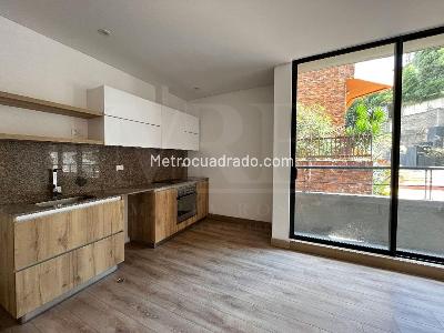 Apartamento de 1 alcoba en venta en Altos Del Refugio, Bogotá, 58 m² · foto 2 de 20