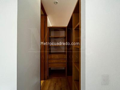 Apartamento de 1 alcoba en venta en Altos Del Refugio, Bogotá, 58 m² · foto 12 de 20