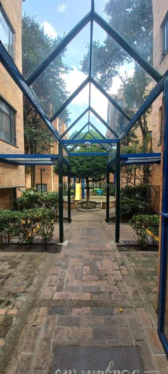 Apartamento en Venta  CEDRITOS