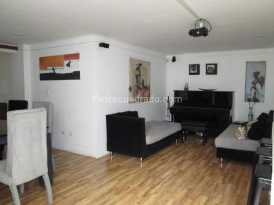 Apartamento de 4 alcobas en venta en Cedritos Acacias, Bogotá, 170 m² · foto 2 de 20