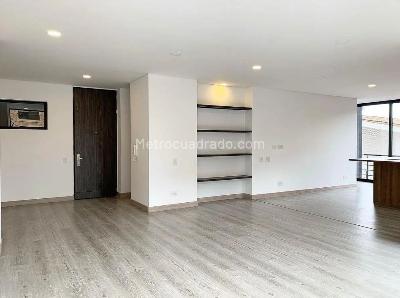 Apartamento de 5 alcobas en venta en Altos Usaquen, Bogotá, 150 m² · foto 2 de 20