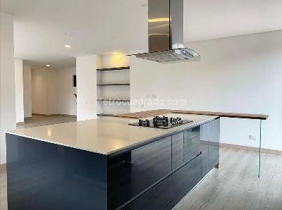 Apartamento de 5 alcobas en venta en Altos Usaquen, Bogotá, 150 m² · foto 7 de 20