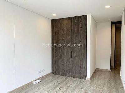 Apartamento de 5 alcobas en venta en Altos Usaquen, Bogotá, 150 m² · foto 12 de 20