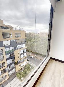 Apartamento de 3 alcobas en venta en El Virrey Norte, Bogotá, 240 m² · foto 1 de 20