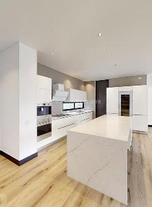 Apartamento de 3 alcobas en venta en El Virrey Norte, Bogotá, 240 m² · foto 2 de 20