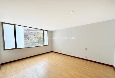 Apartamento de 3 alcobas en venta en La Carolina, Bogotá, 270 m² · foto 15 de 20