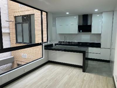 Apartamento en venta en Santa Barbara Central, Bogotá · foto 8 de 20