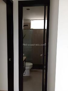 Apartamento en venta en Profesionales, Armenia · foto 9 de 20