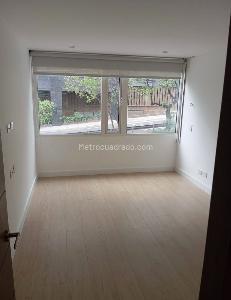 Apartamento de 3 alcobas en venta en Los Rosales, Bogotá, 186 m² · foto 5 de 20