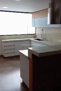 Apartamento de 3 alcobas en venta en Los Rosales, Bogotá, 186 m² · foto 6 de 20