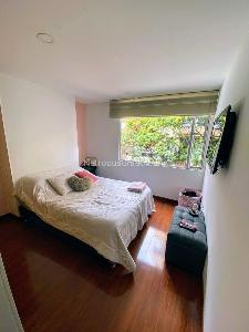 Apartamento de 3 alcobas en venta en Santa Barbara Occidental, Bogotá, 107 m² · foto 8 de 20