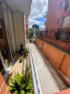 Apartamento de 3 alcobas en venta en Santa Barbara Occidental, Bogotá, 107 m² · foto 12 de 20