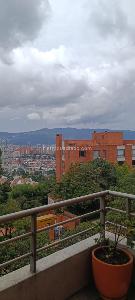 Apartamento de 4 alcobas en venta en Balcones De Lindaraja, Bogotá, 183 m² · foto 2 de 19