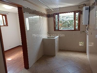 Casa de 4 alcobas en venta en San Jose De Bavaria, Bogotá, 400 m² · foto 17 de 20