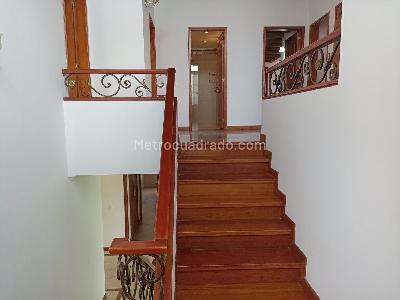 Casa de 4 alcobas en venta en San Jose De Bavaria, Bogotá, 400 m² · foto 8 de 20
