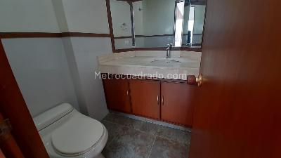 Apartamento en venta en Los Rosales, Bogotá · foto 16 de 20