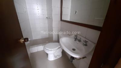 Apartamento en venta en Los Rosales, Bogotá · foto 19 de 20