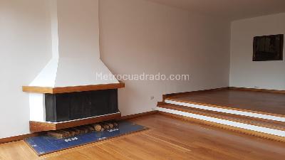 Apartamento en venta en Los Rosales, Bogotá · foto 3 de 20