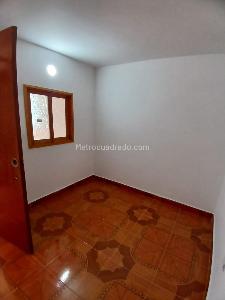 Casa de 3 alcobas en venta en Kennedy Americas, Bogotá, 390 m² · foto 3 de 20