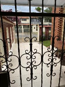 Casa de 3 alcobas en venta en La Floresta, Bogotá, 183 m² · foto 14 de 20