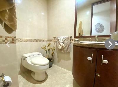 Apartamento de 2 alcobas en venta en Chico San Patricio, Bogotá, 179 m² · foto 11 de 17