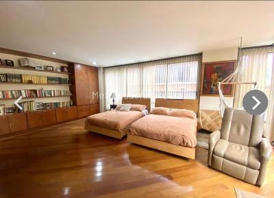 Apartamento de 2 alcobas en venta en Chico San Patricio, Bogotá, 179 m² · foto 13 de 17