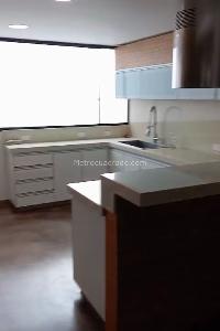 Apartamento en venta en Las Rosales, Bogotá · foto 4 de 11