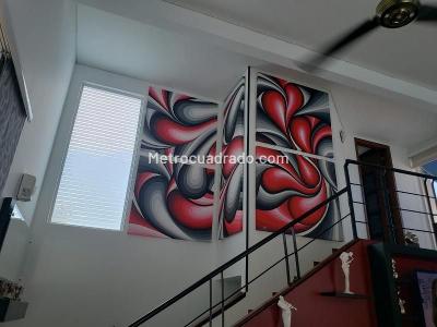 Casa de 3 alcobas en venta en Girardot, Girardot, 220 m² · foto 9 de 20