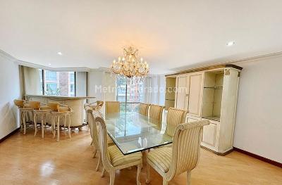 Apartamento de 4 alcobas en venta en La Carolina, Bogotá, 270 m² · foto 3 de 10