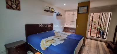 Apartamento de 3 alcobas en venta en Chico Iii, Bogotá, 157 m² · foto 3 de 18