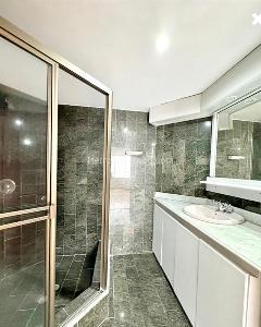 Apartamento de 3 alcobas en venta en La Carolina, Bogotá, 270 m² · foto 18 de 20