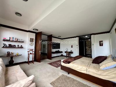 Apartamento de 4 alcobas en venta en Usaquen, Bogotá, 360 m² · foto 7 de 14