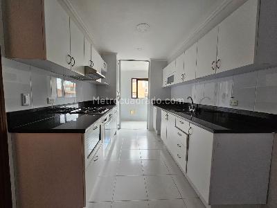 Apartamento en venta en Chico Navarra, Bogotá · foto 2 de 20