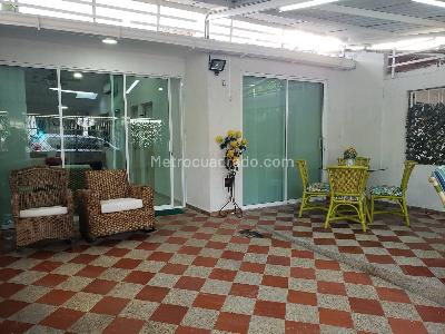 Casa de 3 alcobas en venta en Girardot, Girardot, 130 m² · foto 8 de 19