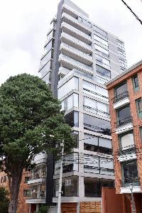 Apartamento de 1 alcoba en venta en Santa Barbara, Bogotá, 137 m² · foto 13 de 14
