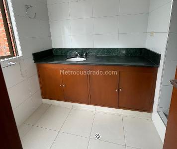 Apartamento en venta en Santa Barbara, Bogotá · foto 9 de 10